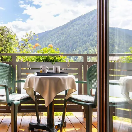 Domina Parco Dello Stelvio Hotel Cogolo