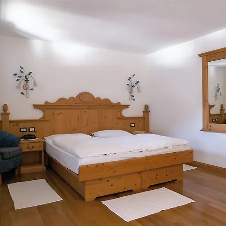 فندق Domina Parco Dello Stelvio كوغولو