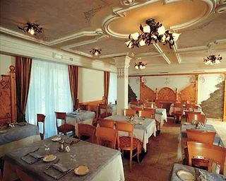 فندق Domina Parco Dello Stelvio 4*